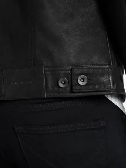 ANDREW TRUCKER-John Varvatos Discount